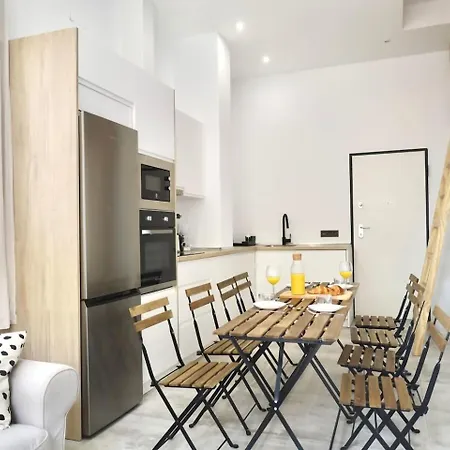 Cyv Gran Familia Cerca De La Playa Apartment