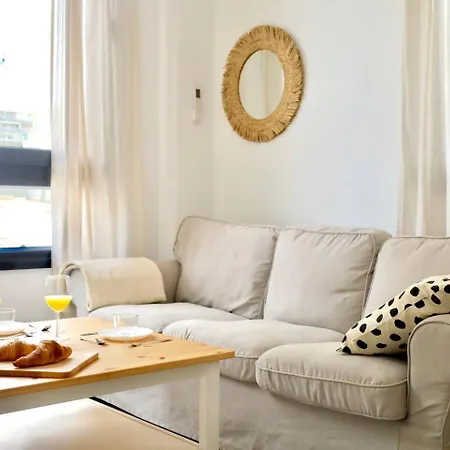 Cyv - Big Family - Near The Appartement