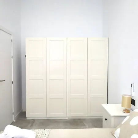 Cyv - Big Family - Near The