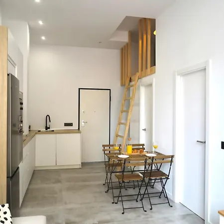 Cyv - Big Family - Near The Fuengirola