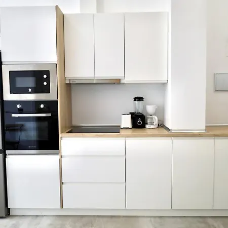 Cyv - Big Family - Near The Apartment *