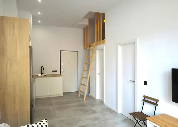 Cyv - Big Family - Near The *