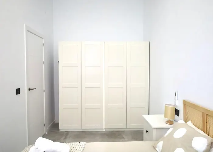 Cyv - Big Family - Near The