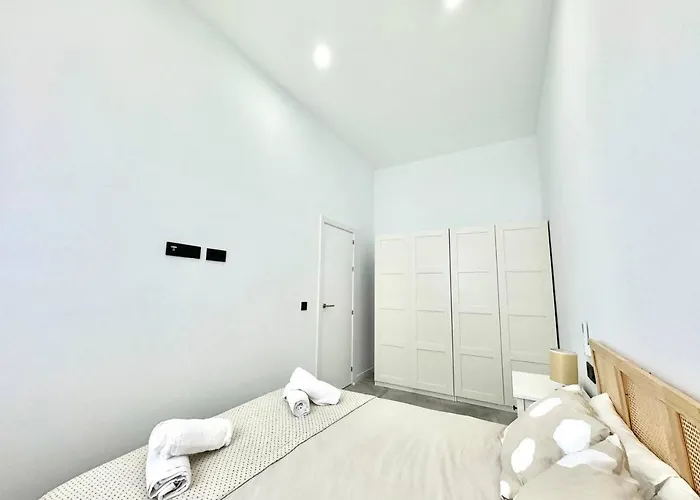 Cyv - Big Family - Near The *