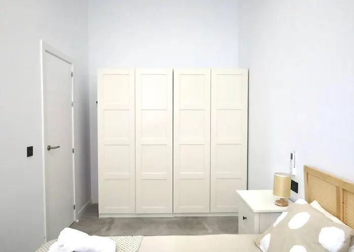 Cyv - Big Family - Near The