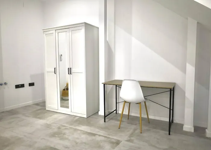 アパート Cyv - Big Family - Near The フエンヒロラ