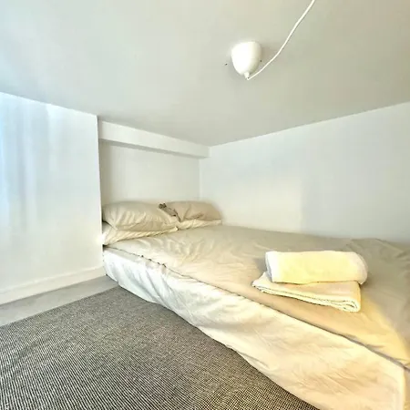 Cyv - Big Family - Near The